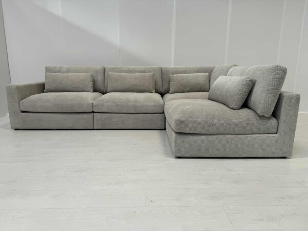 UUS MUDEL COCO - Image 3
