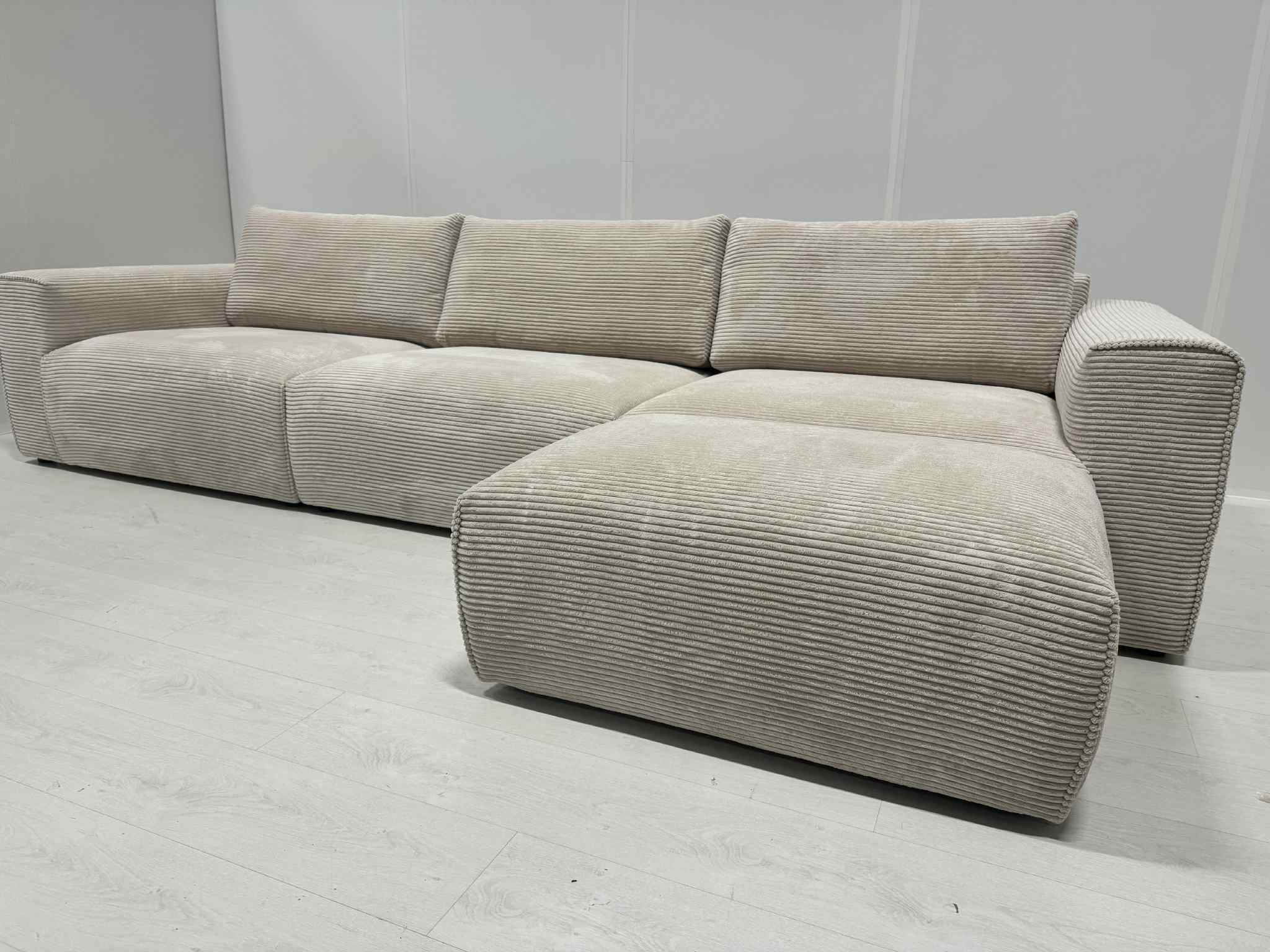 MONTE CARLO ROYALE - Image 7