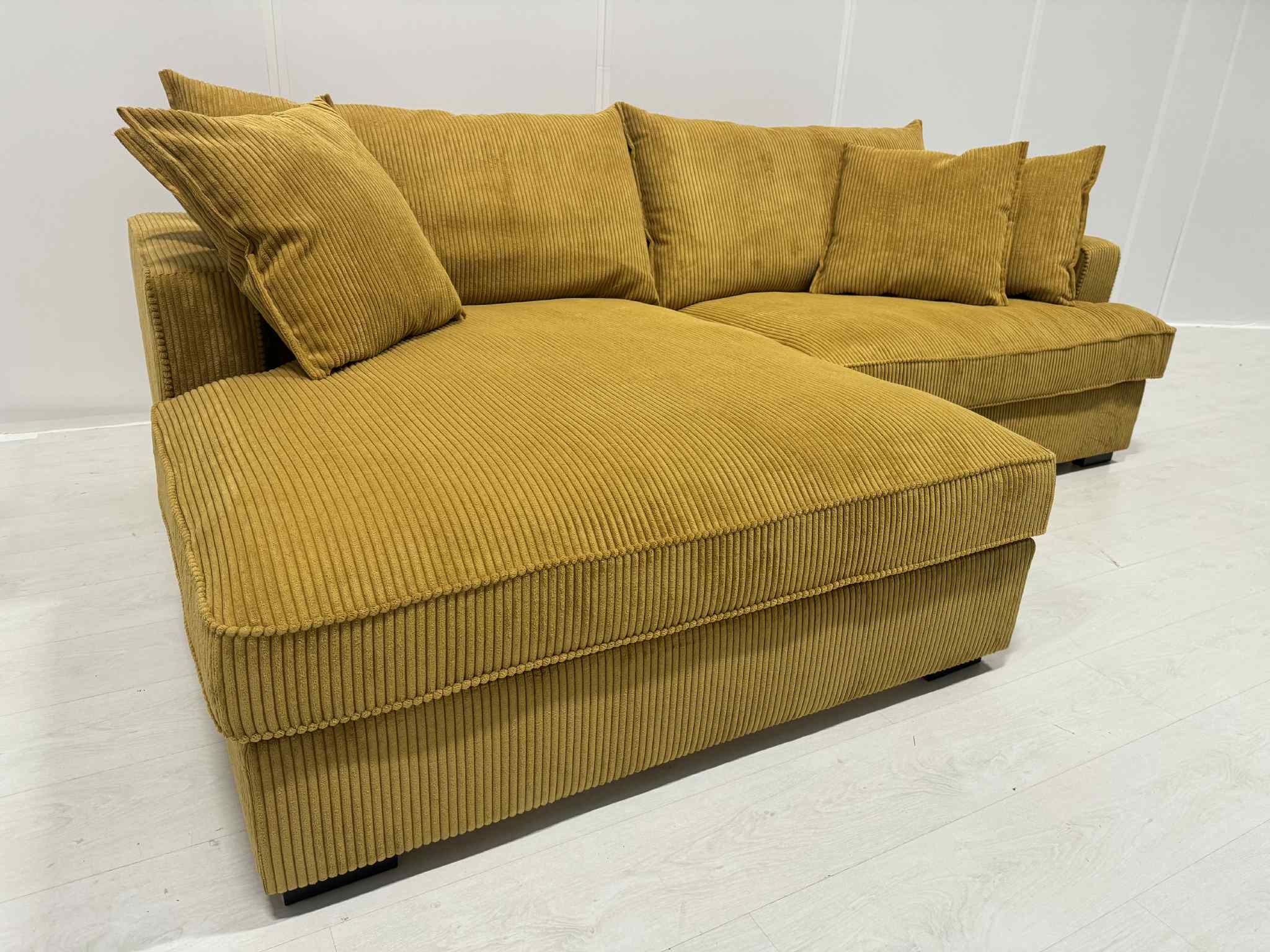 SOODUSHINNAGA ROSSILINI - Image 4