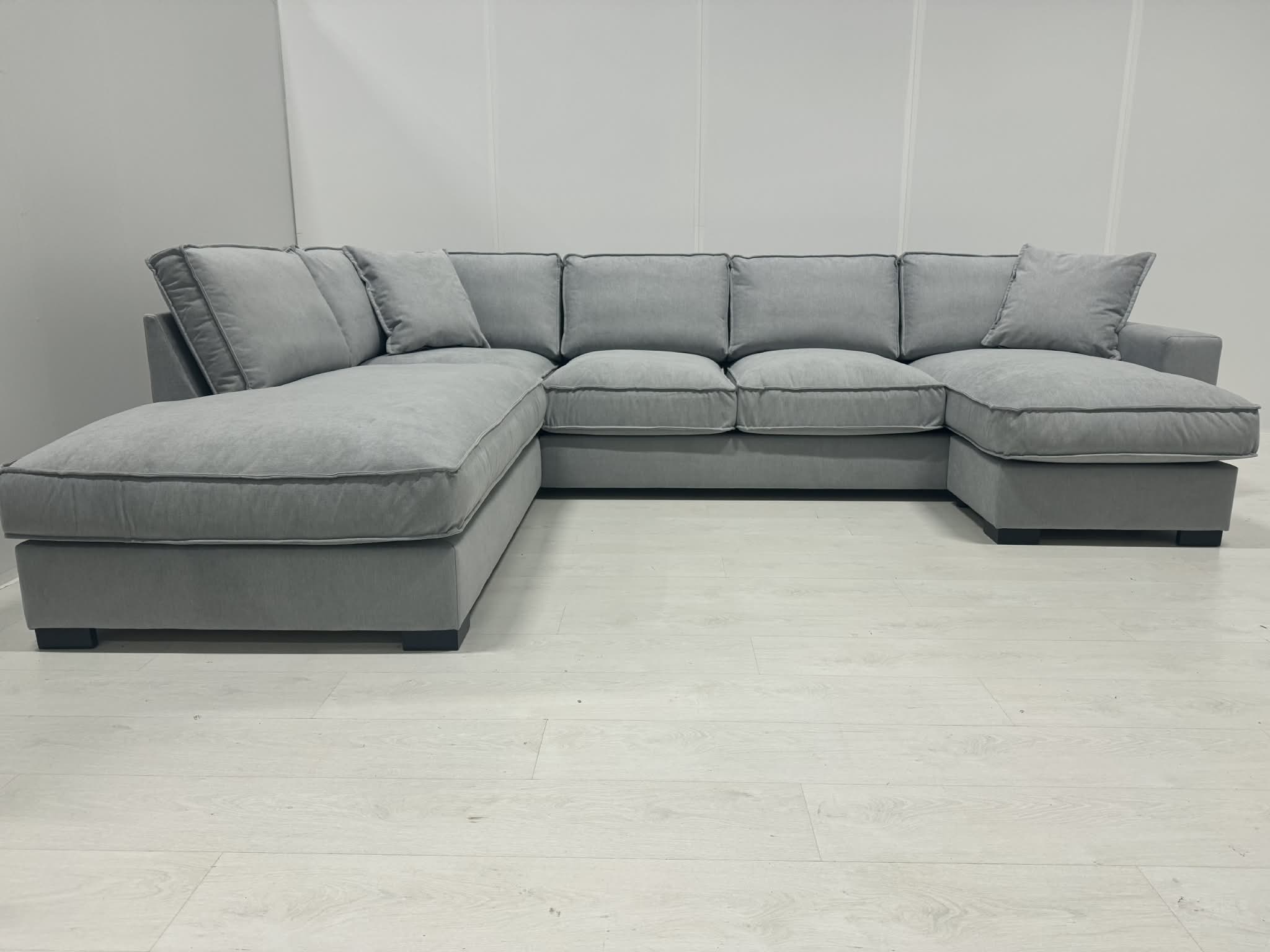 SKY DELUX SOFT (ROMEO)