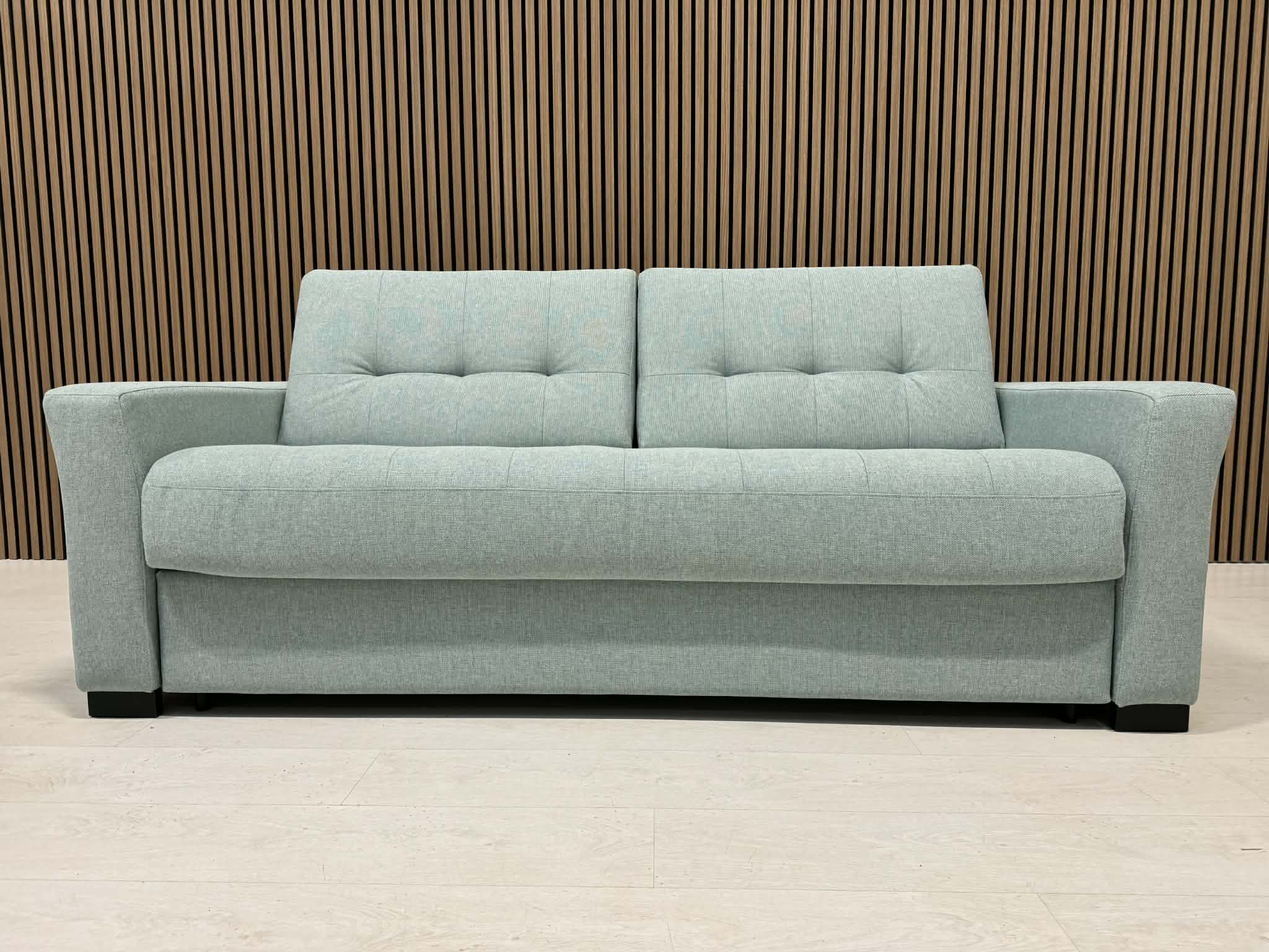 DIIVANVOODI GRIMSTAD