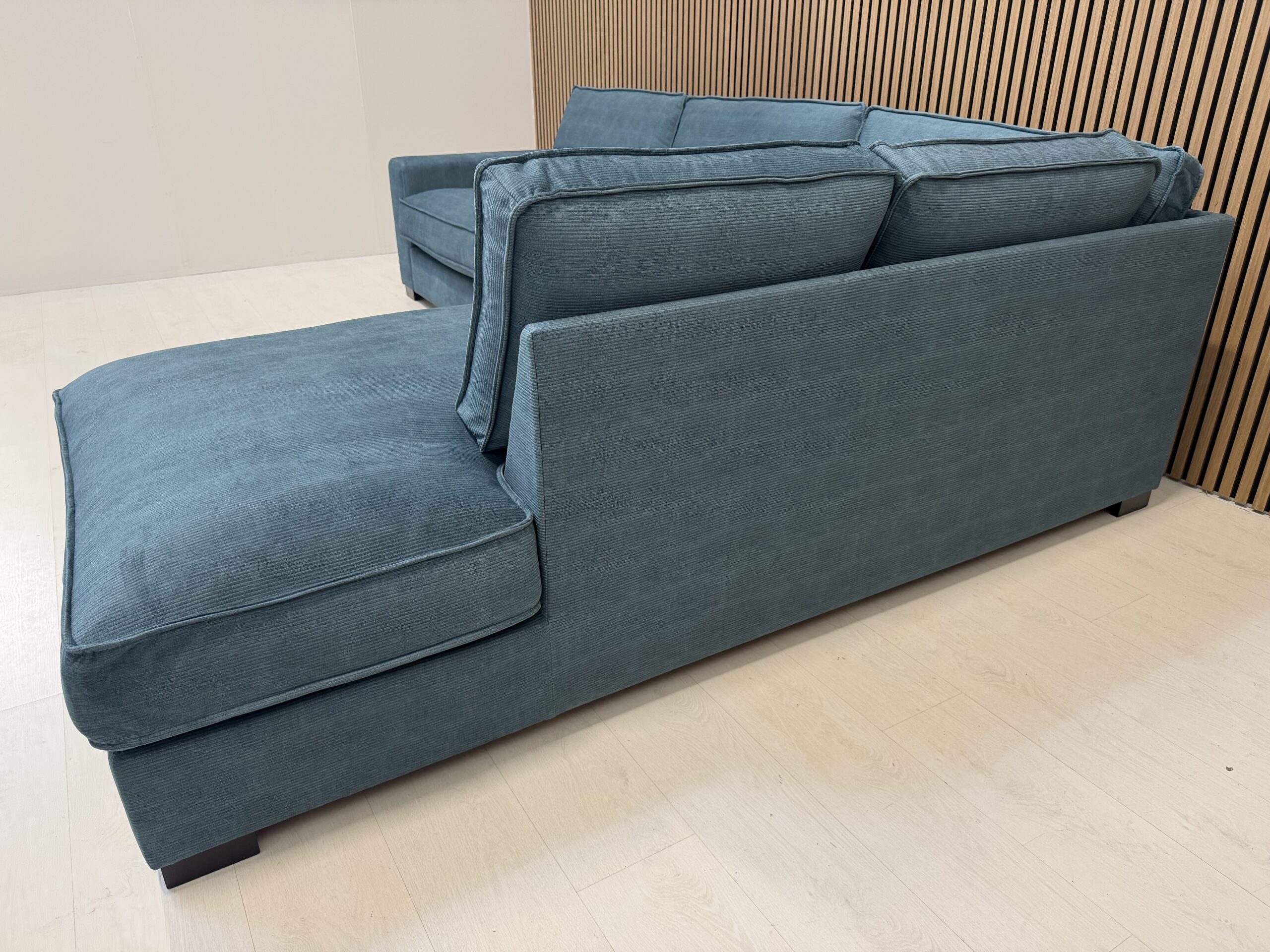 SKT DELUX SOFT - Image 4