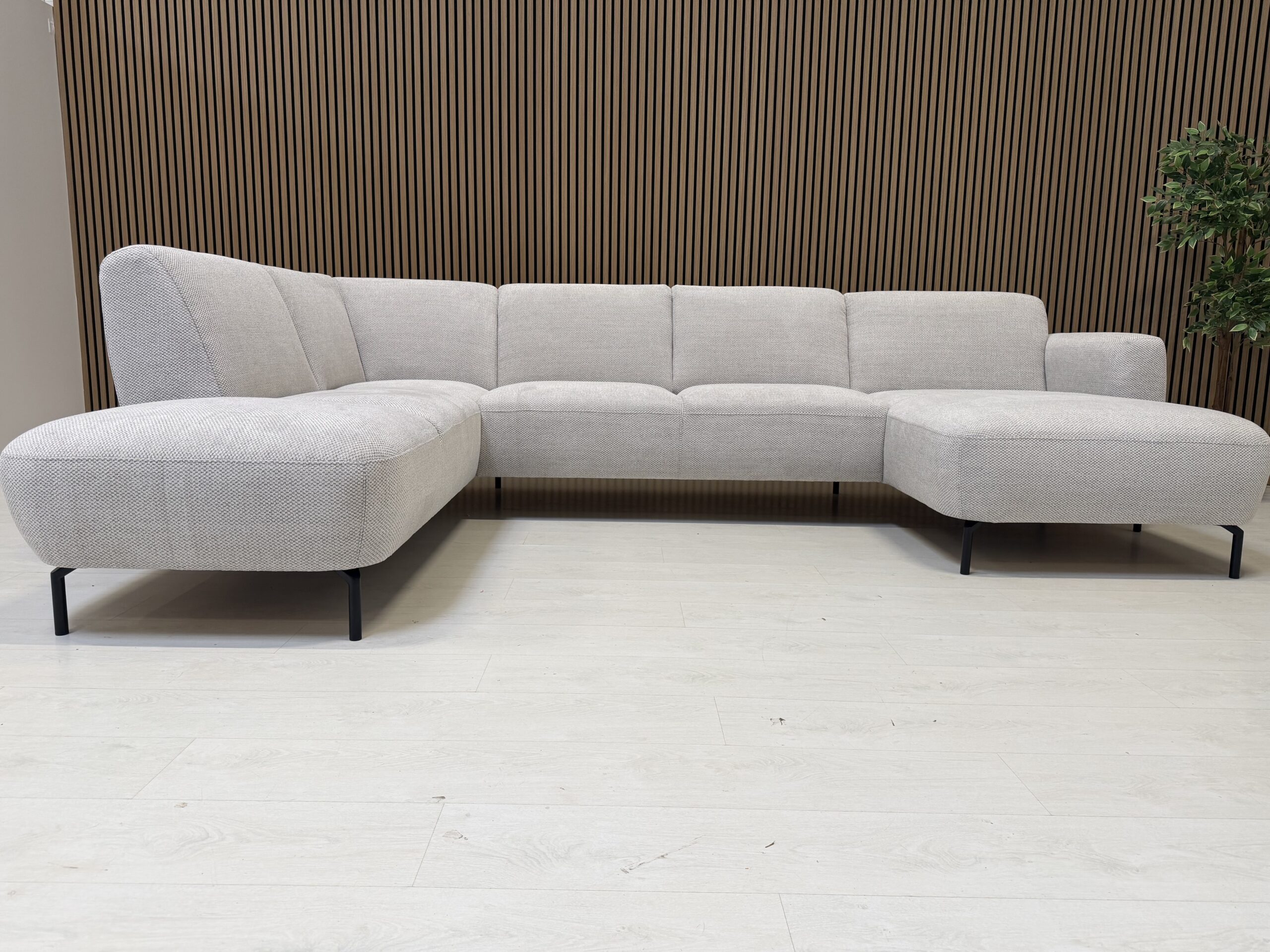 KIIRMÜÜGI HINNAGA TWIST