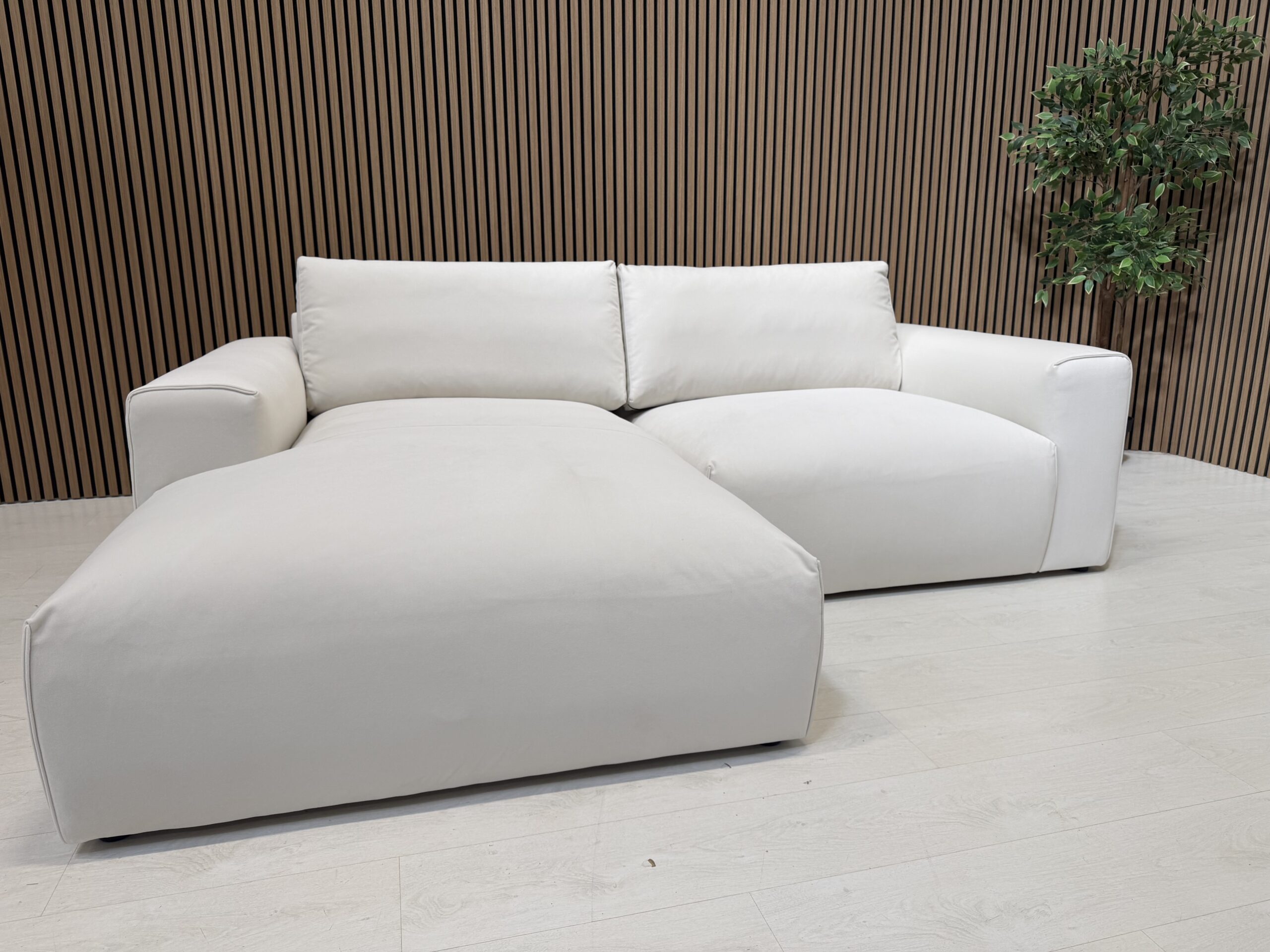 MOODULDIIVAN MONTE CARLO ROYALE