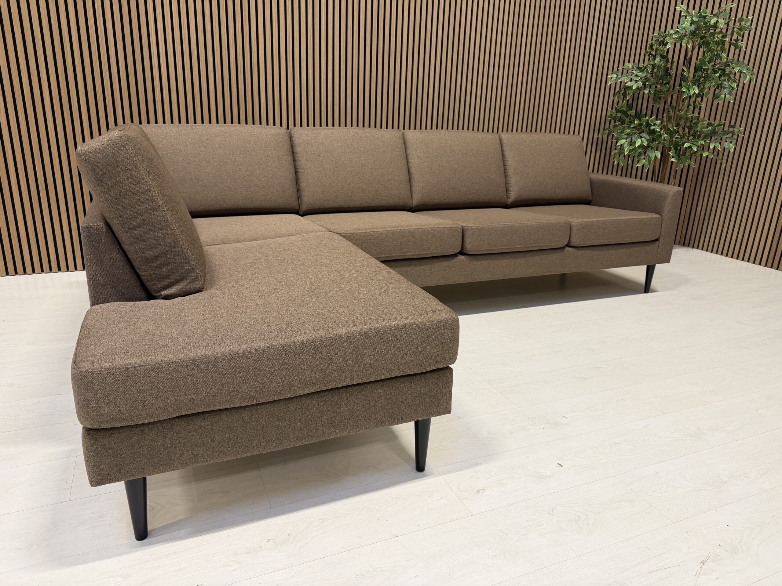 BESCARO BROWN - Pilt 4