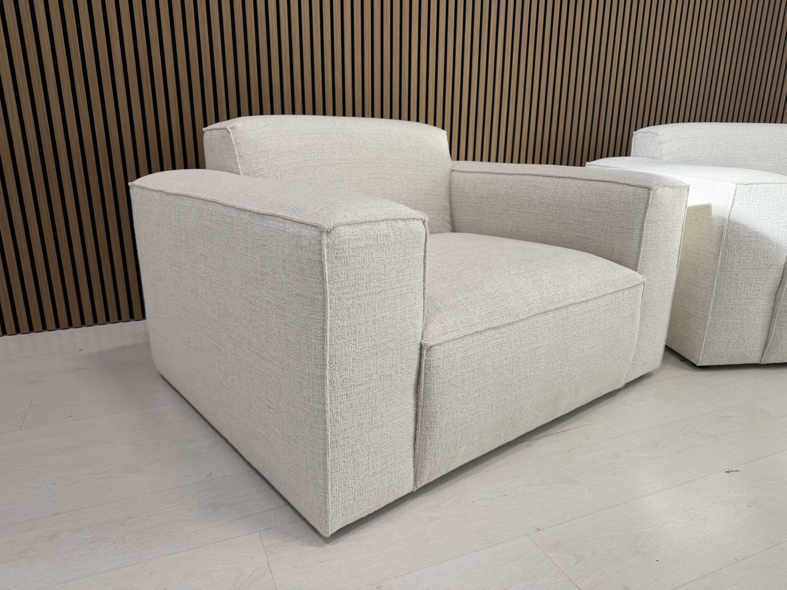 SOODUSHINNAGA MONACO TUGITOOLID - Pilt 3