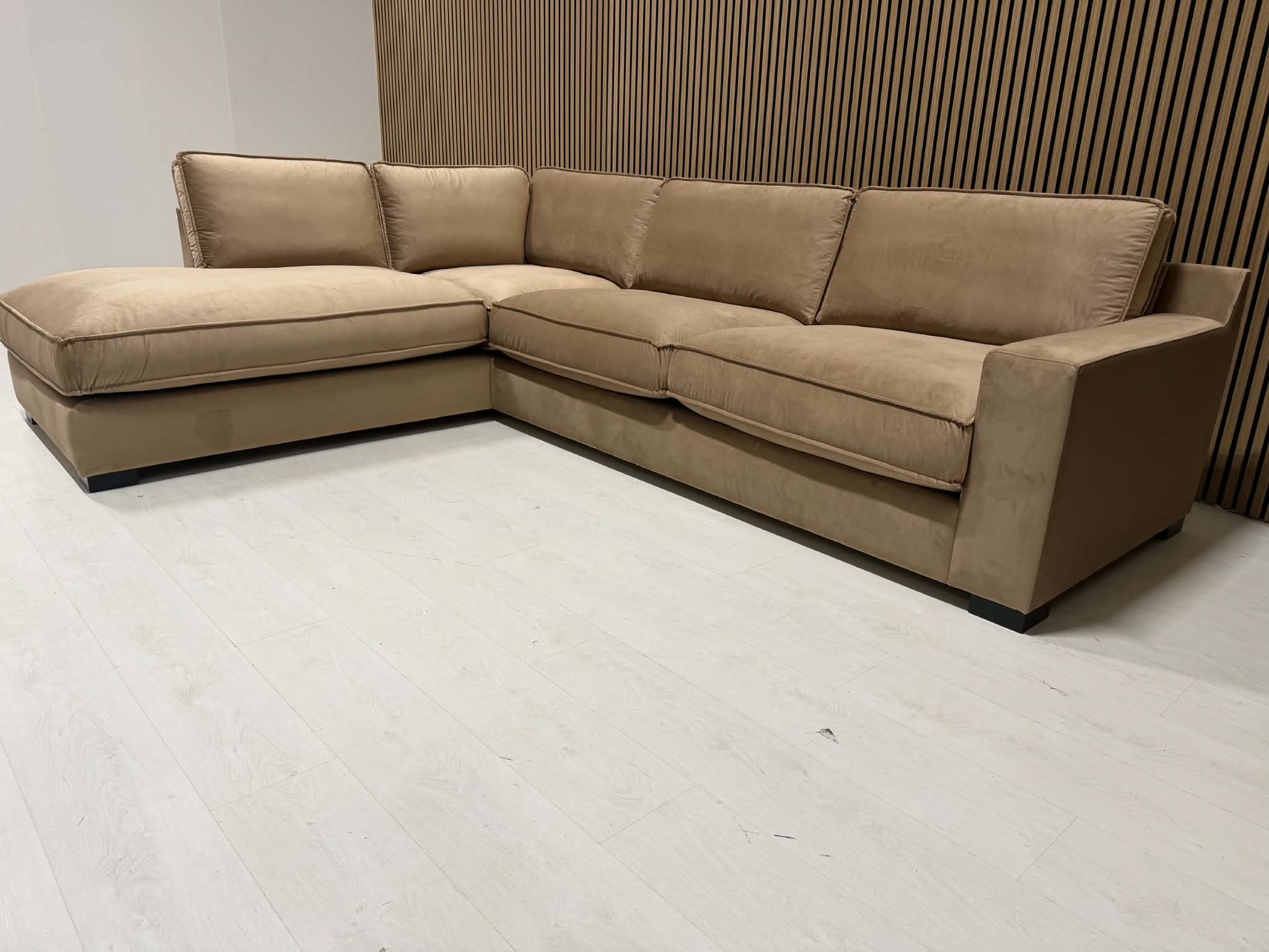 SKY DELUX SOFT(24)